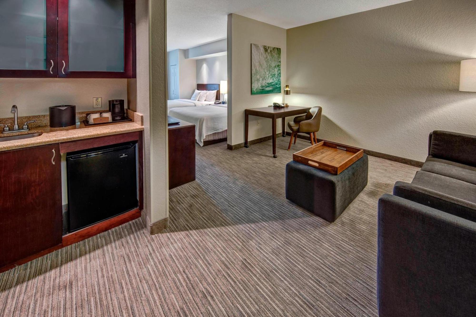 Springhill Suites By Marriott Naples Golden Gate Экстерьер фото