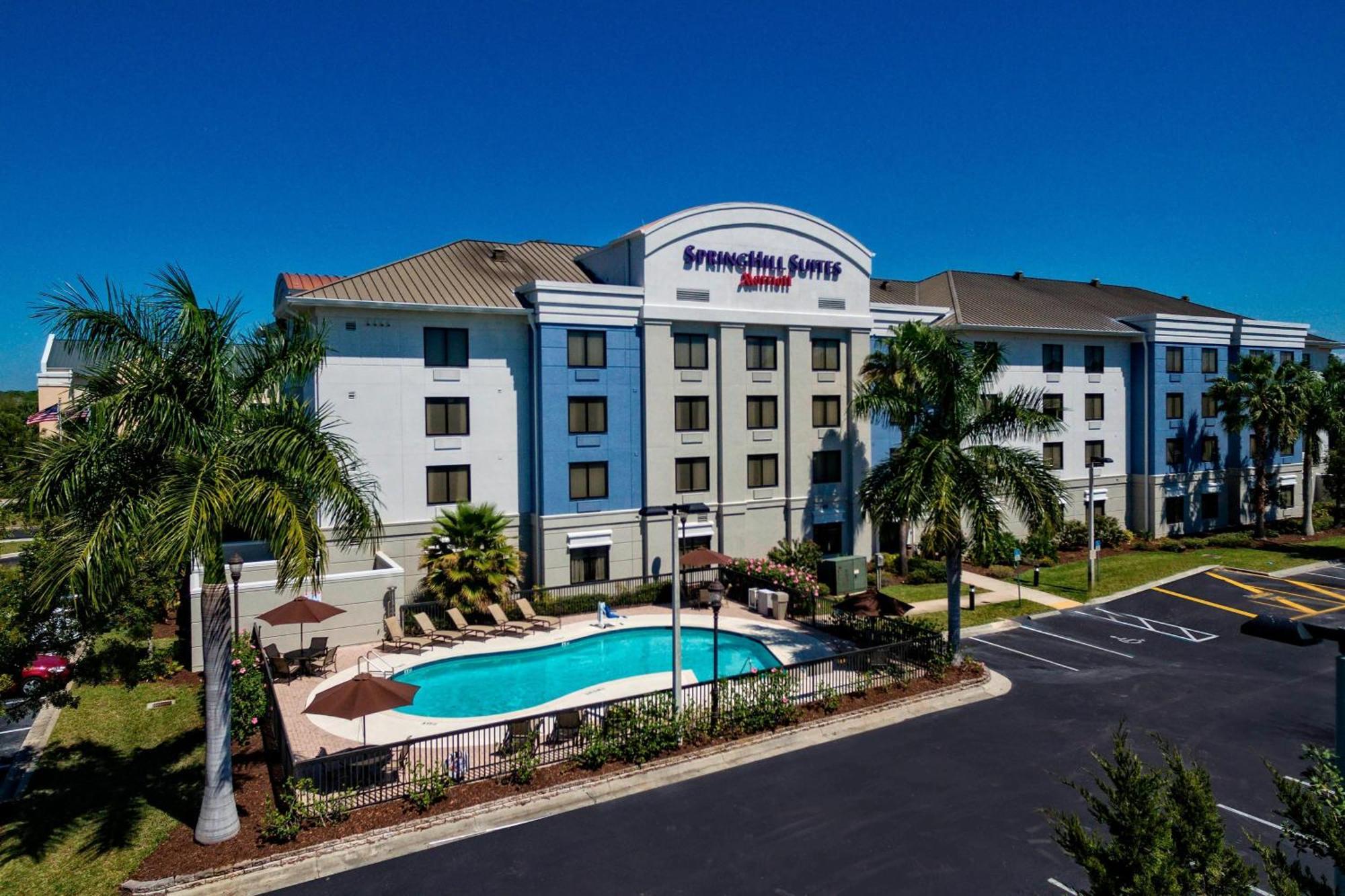 Springhill Suites By Marriott Naples Golden Gate Экстерьер фото